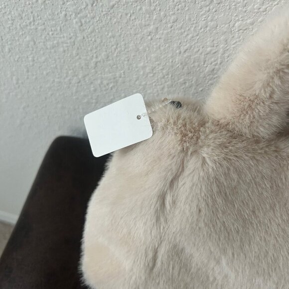 G by GIULIANA Faux Fur Crossbody / Tote IVORY nwt - Picture 4 of 5